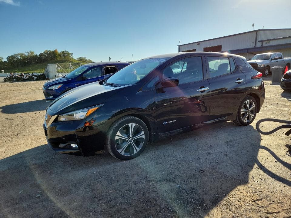 2018 NISSAN LEAF SV