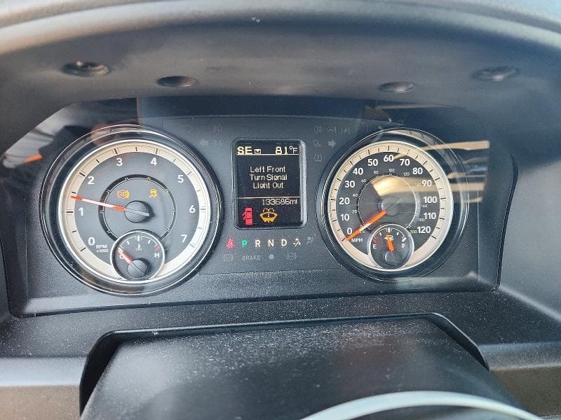 2019 RAM 1500 CLASSIC SLT 9