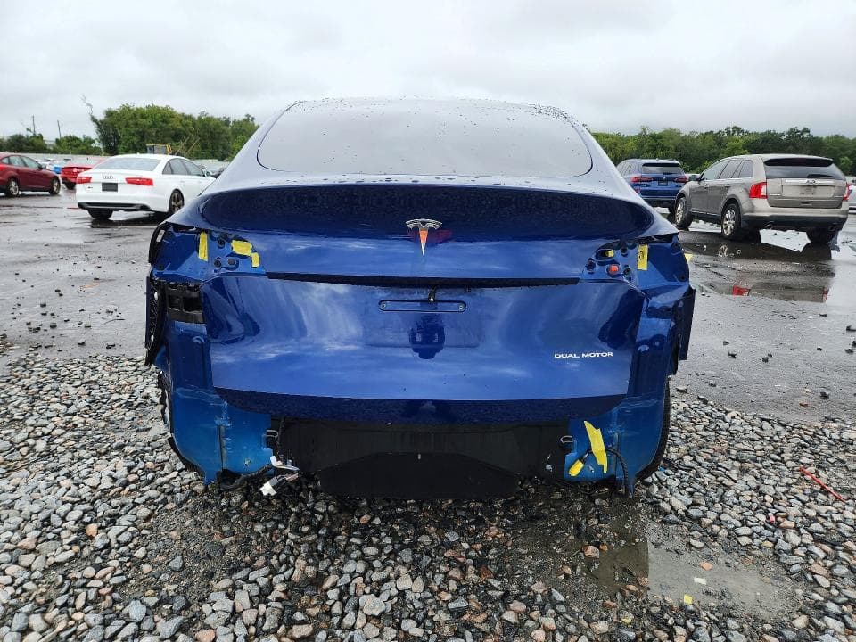 2021 TESLA MODEL Y 6