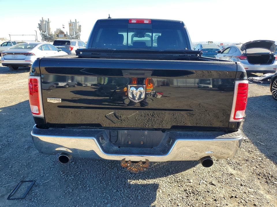 2019 RAM 1500 CLASSIC LARAMIE 6