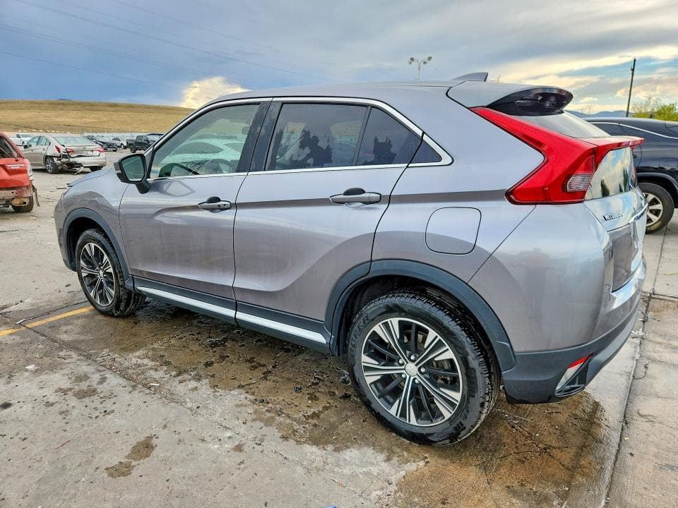 2018 MITSUBISHI ECLIPSE CROSS SE 2