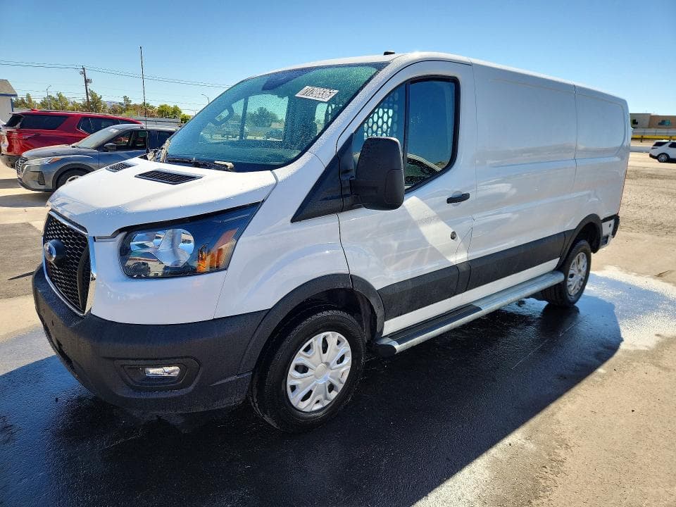 2025 FORD TRANSIT T-250