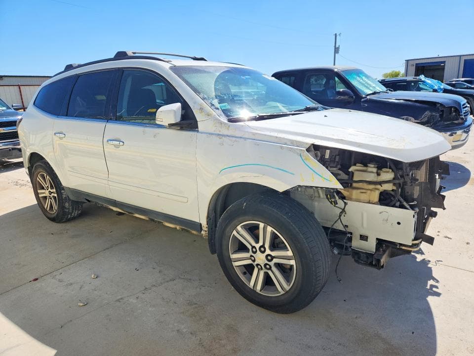 2017 CHEVROLET TRAVERSE LT 4