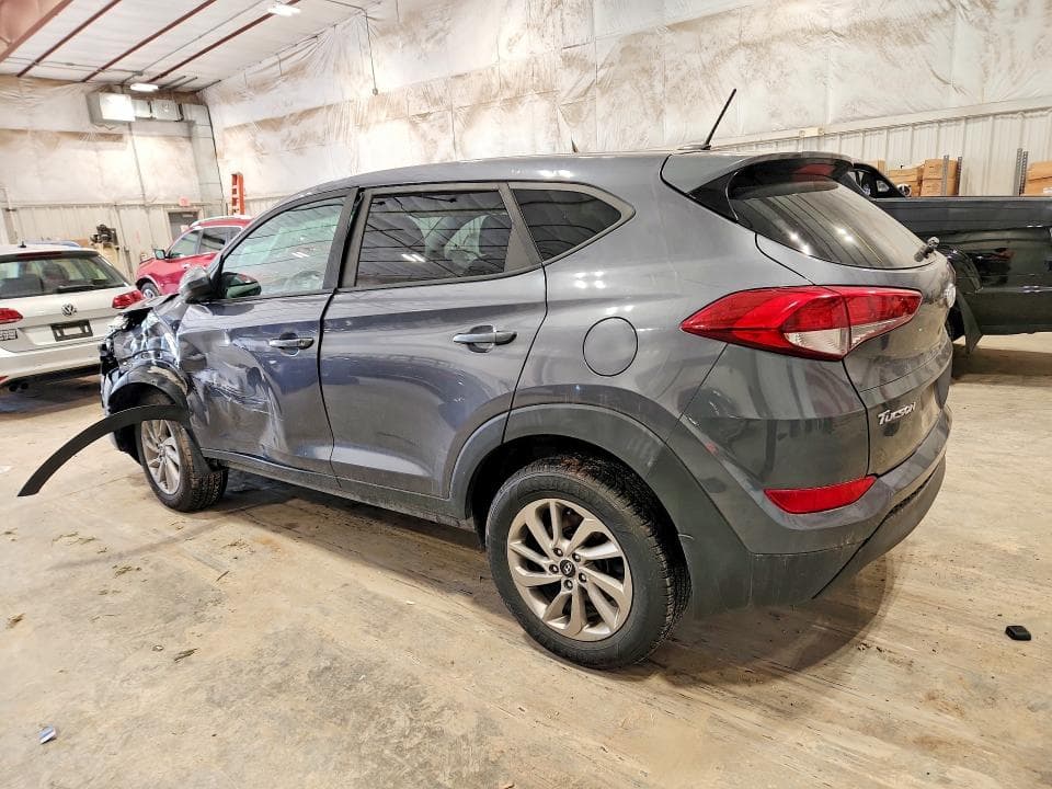 2017 HYUNDAI TUCSON SE 2