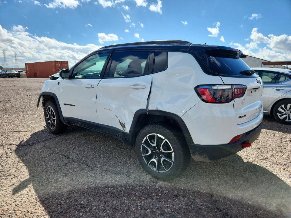 2025 JEEP COMPASS TRAILHAWK 2