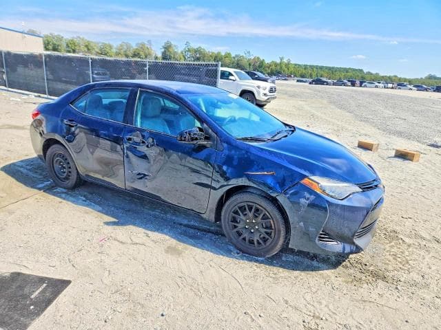 2019 TOYOTA COROLLA LE 4