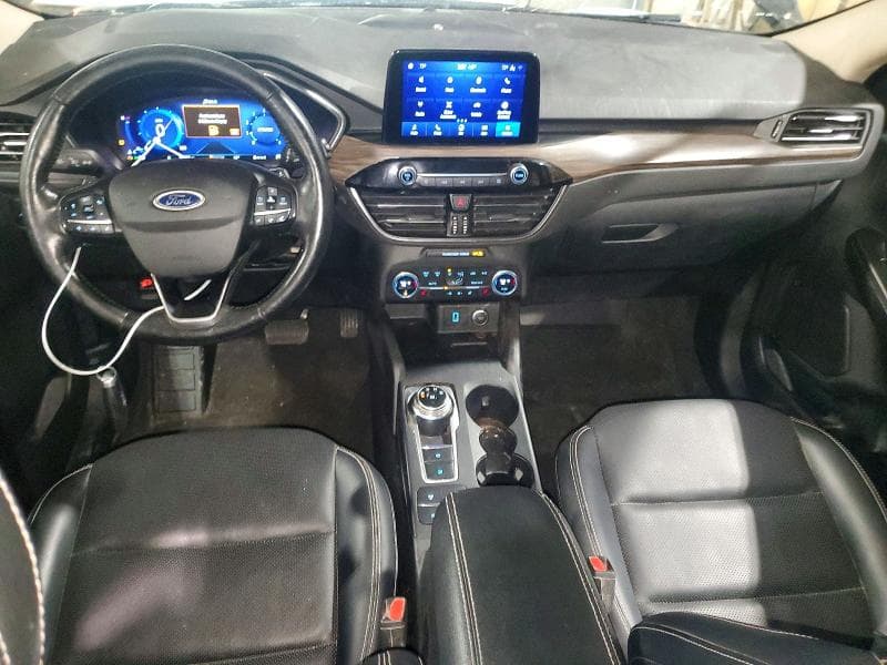 2020 FORD ESCAPE TITANIUM 8