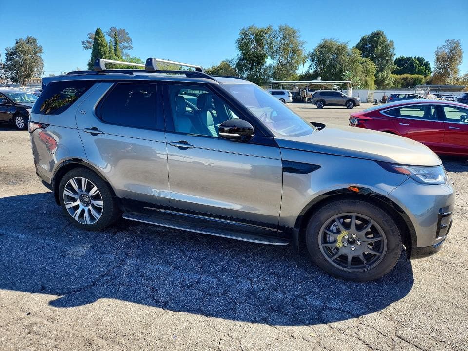 2019 LAND ROVER DISCOVERY HSE LUXURY 4