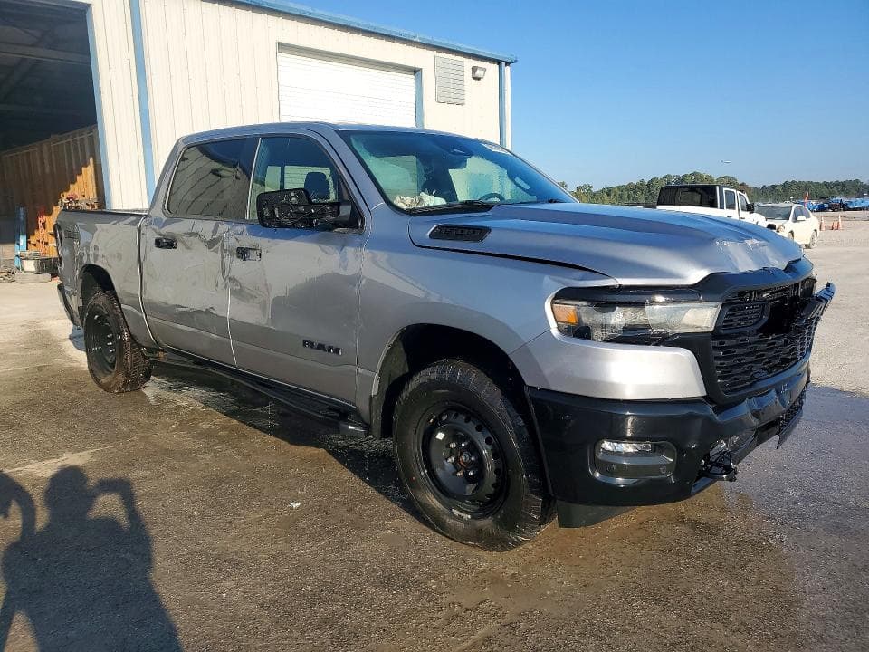 2025 RAM 1500 TRADESMAN 4