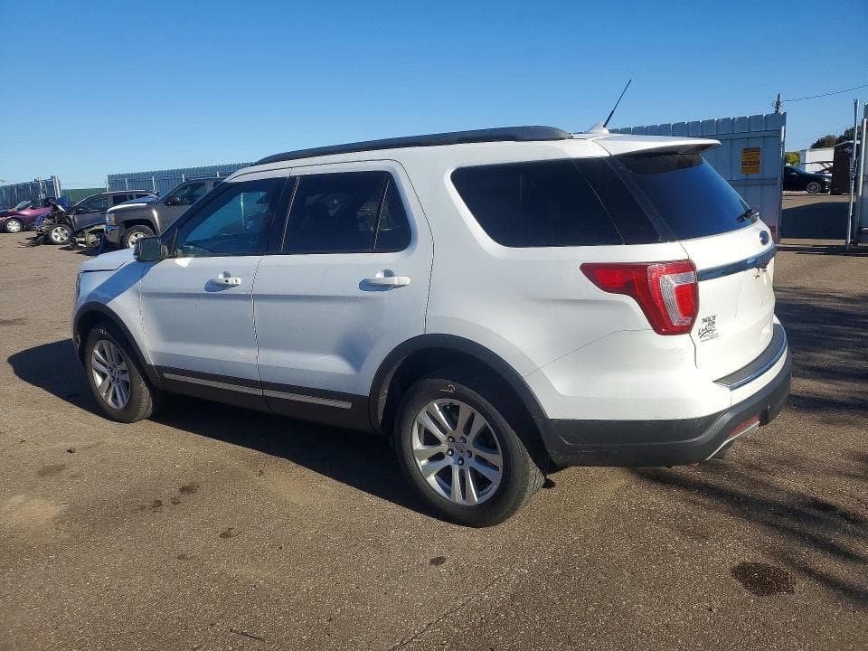 2018 FORD EXPLORER XLT 2