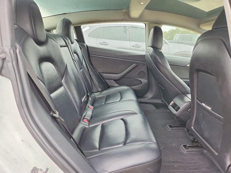 2023 TESLA MODEL 3 10