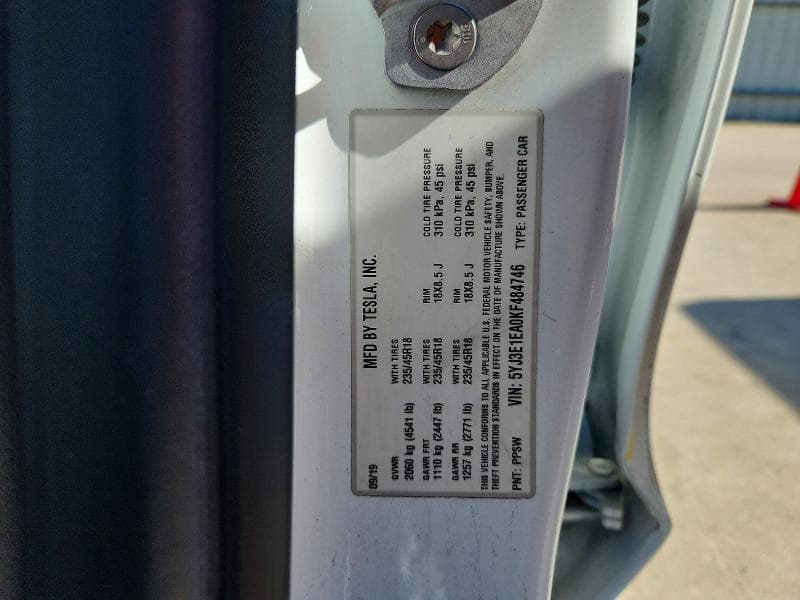 2019 TESLA MODEL 3 13