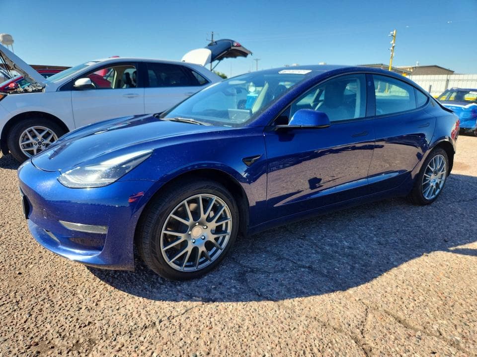 2022 TESLA MODEL 3 - 1