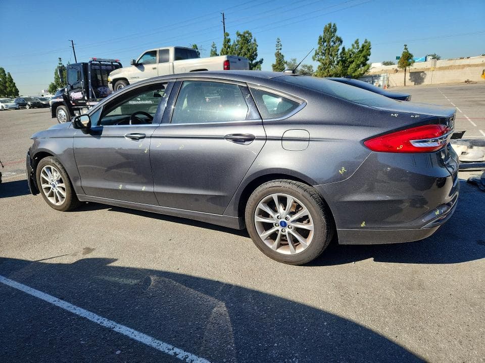 2017 FORD FUSION SE 2