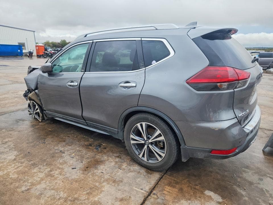 2019 NISSAN ROGUE SV 2