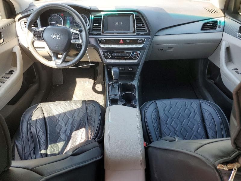 2018 HYUNDAI SONATA SE 8