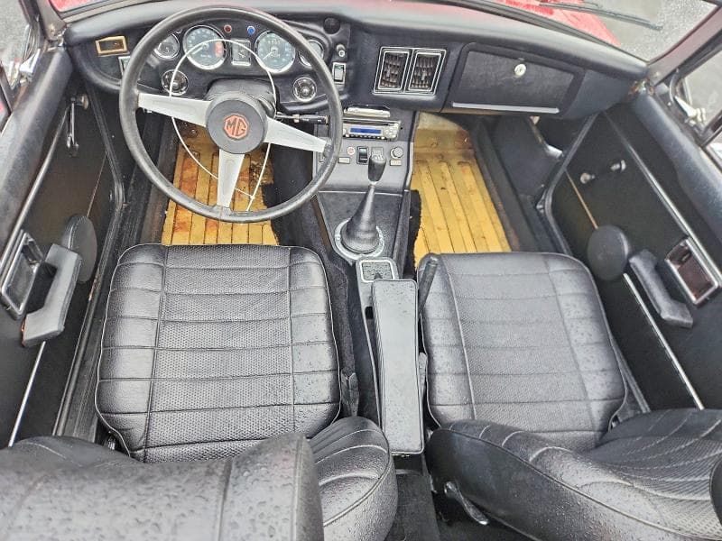 1975 MG MGB MK III 8