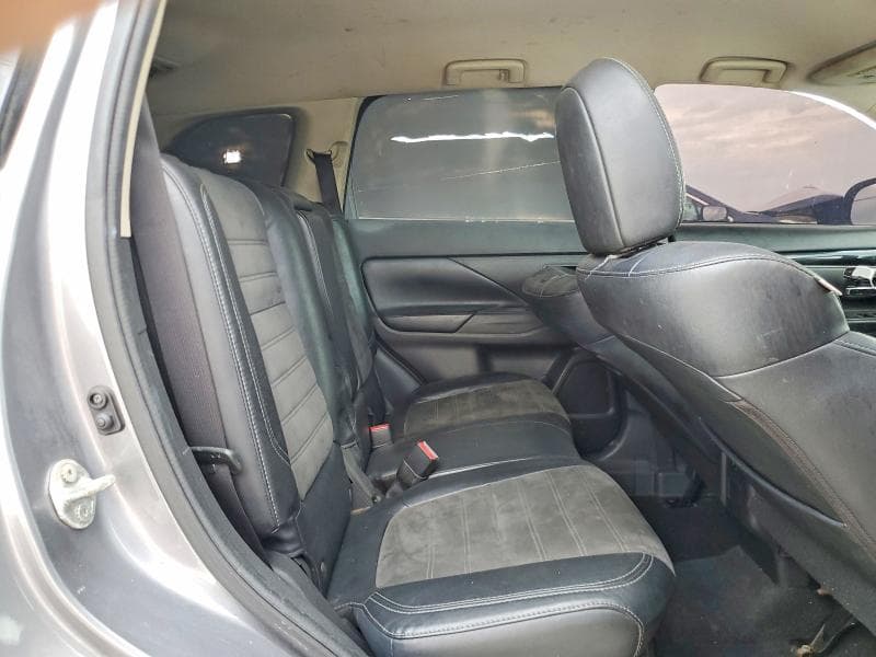 2019 MITSUBISHI OUTLANDER SE 11