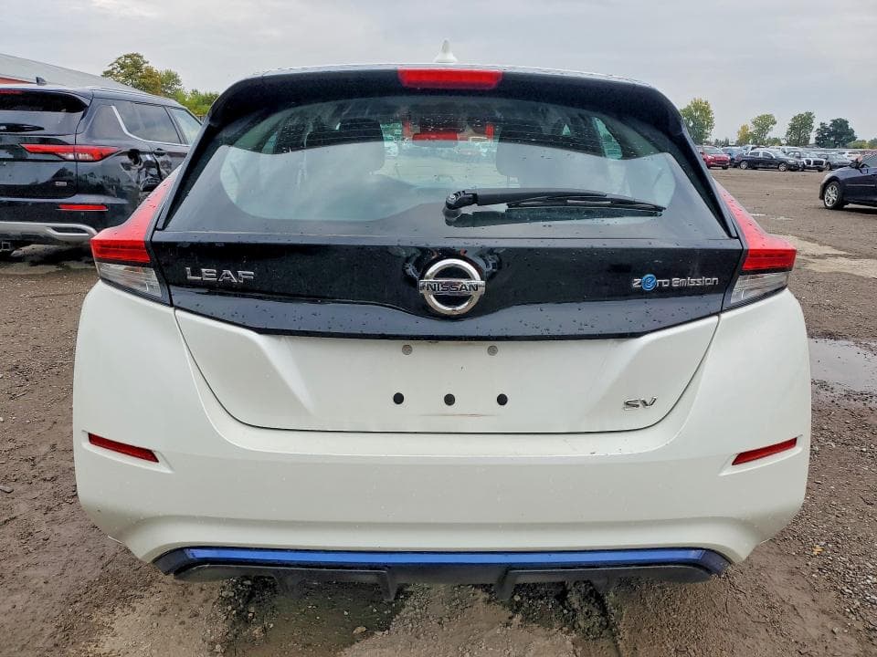 2019 NISSAN LEAF S 6