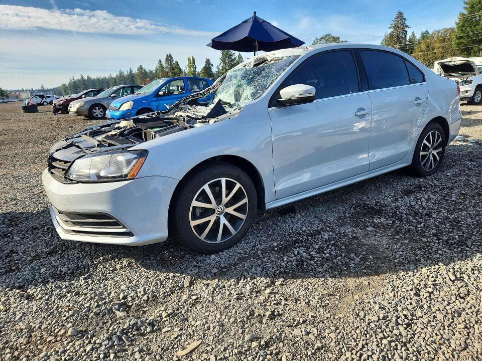2017 VOLKSWAGEN JETTA SE