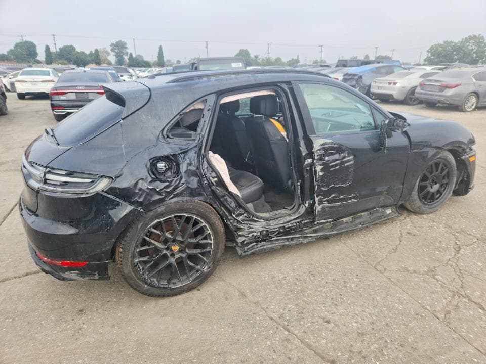 2021 PORSCHE MACAN GTS 3