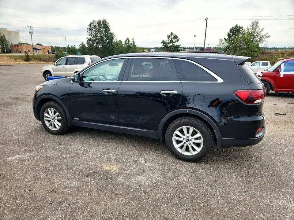 2019 KIA SORENTO LX 2