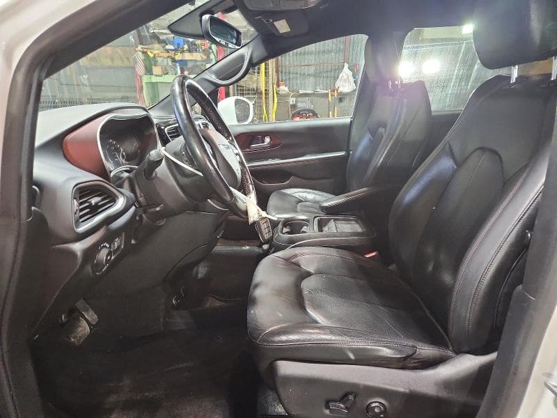 2020 CHRYSLER PACIFICA TOURING L 7