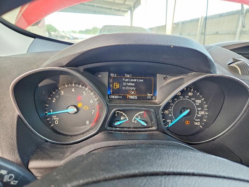 2017 FORD ESCAPE SE 9