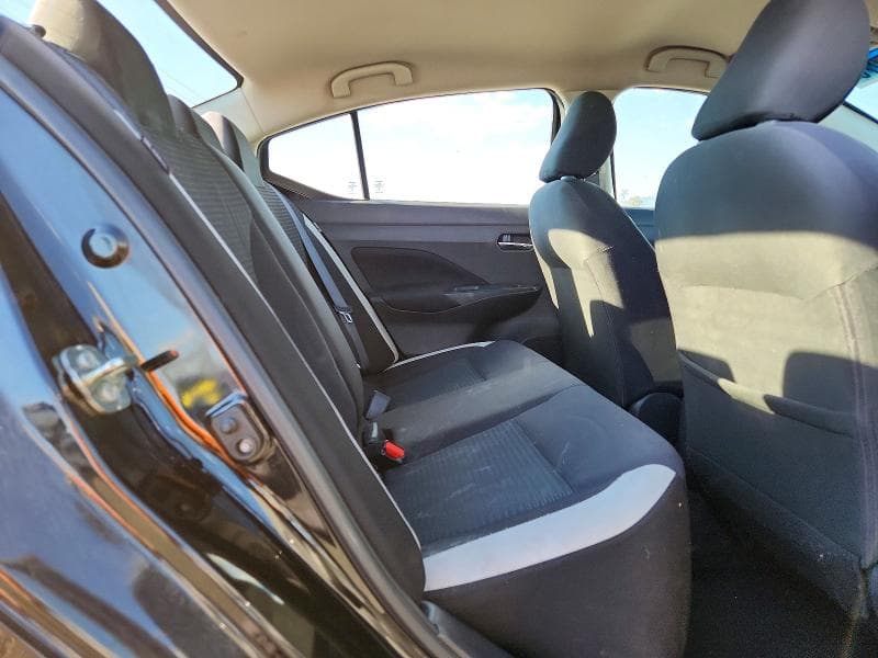 2021 NISSAN VERSA SV 10
