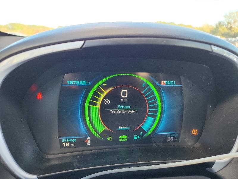 2017 CHEVROLET VOLT LT 9