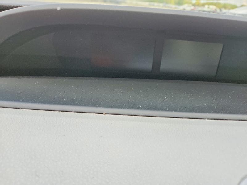 2018 TOYOTA PRIUS THREE 9