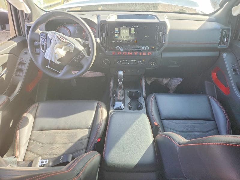 2025 NISSAN FRONTIER PRO-4X 8