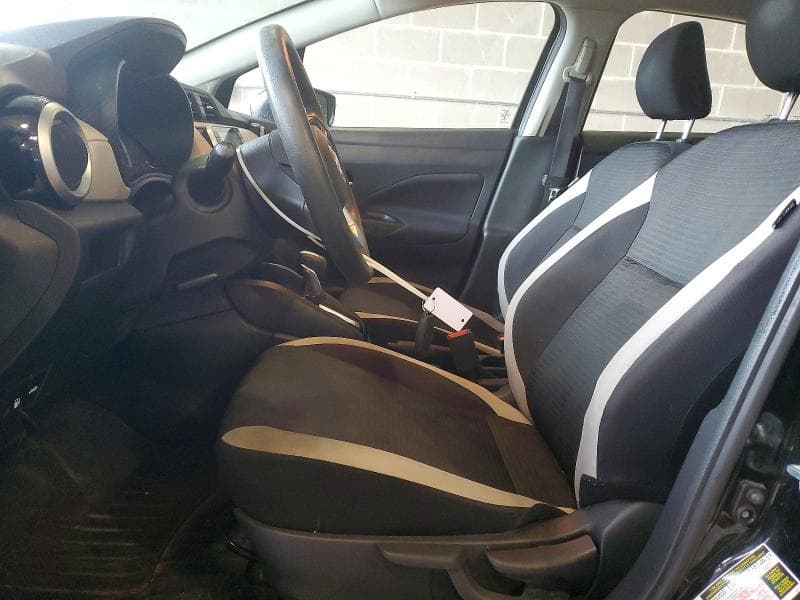 2021 NISSAN VERSA SV 7