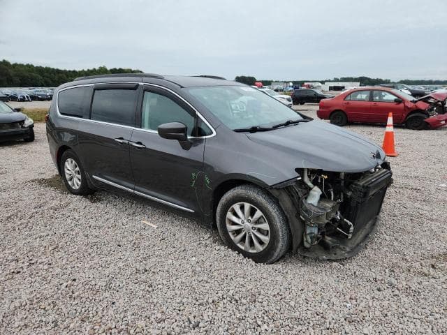 2017 CHRYSLER PACIFICA TOURING L 4
