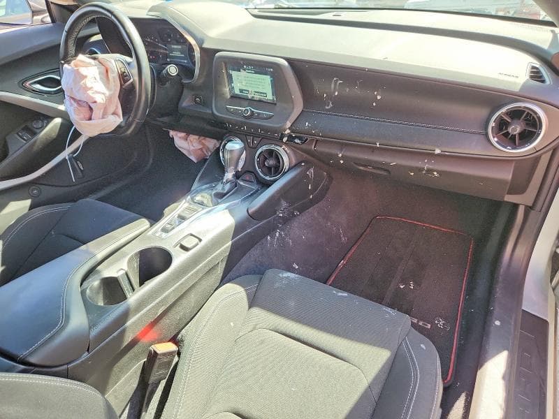 2018 CHEVROLET CAMARO LT 8