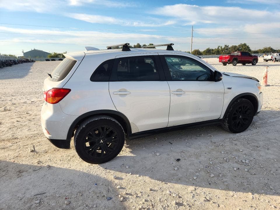 2018 MITSUBISHI OUTLANDER 3
