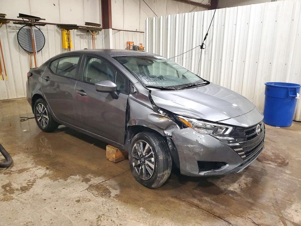 2025 NISSAN VERSA SV 4