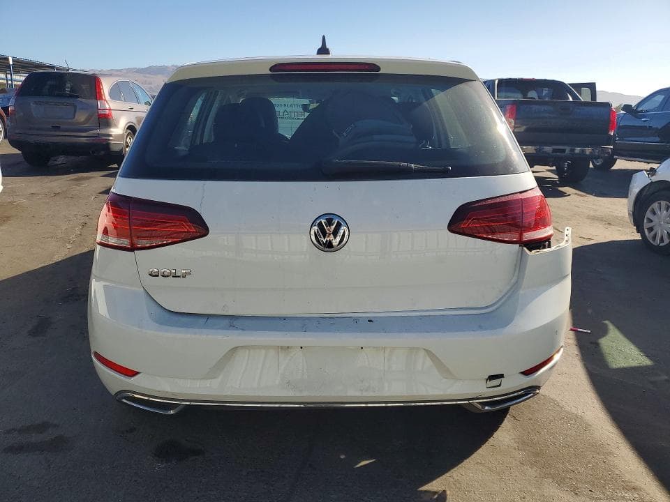 2020 VOLKSWAGEN GOLF 6