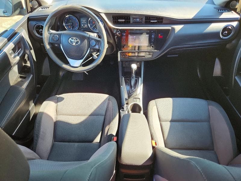 2018 TOYOTA COROLLA LE 8