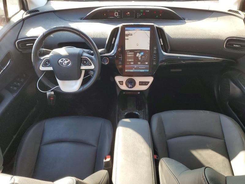 2017 TOYOTA PRIUS PRIME PREMIUM 8