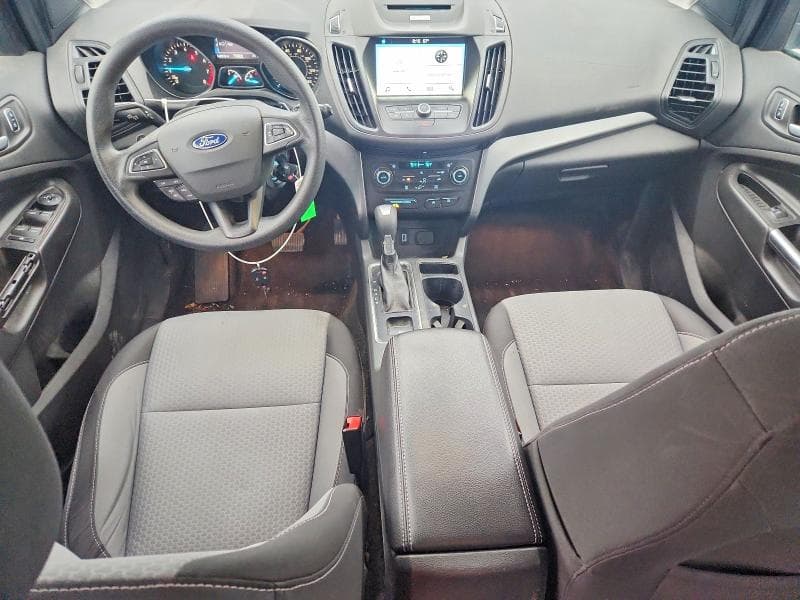 2017 FORD ESCAPE SE 8