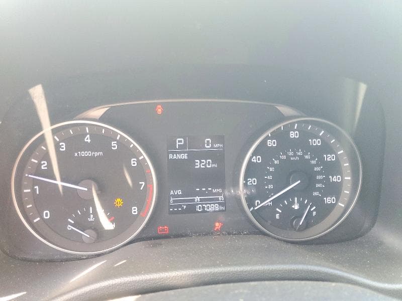 2017 HYUNDAI ELANTRA SE 9