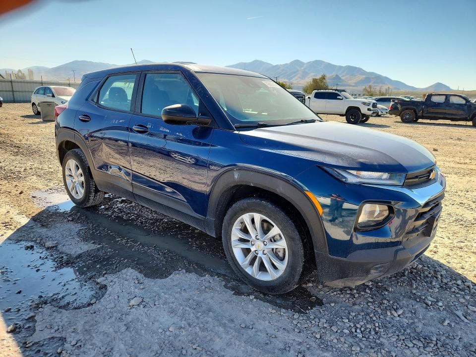 2021 CHEVROLET TRAILBLAZER LS 4