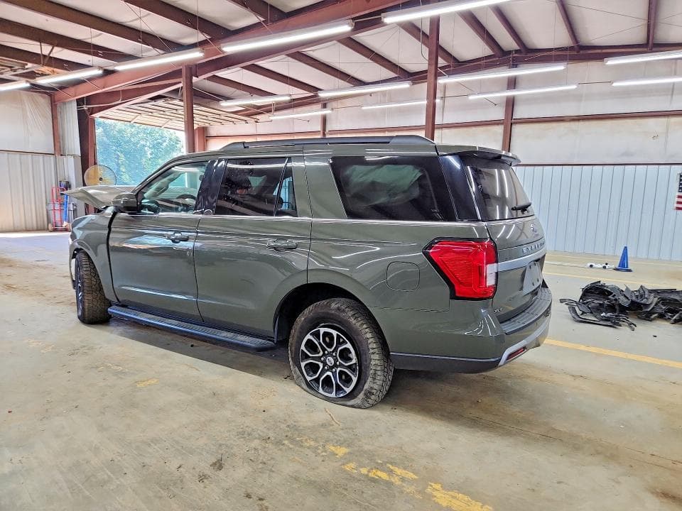 2024 FORD EXPEDITION XLT 2