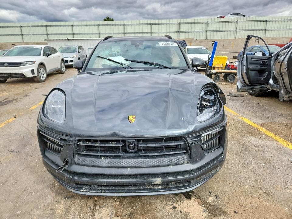 2023 PORSCHE MACAN GTS 5
