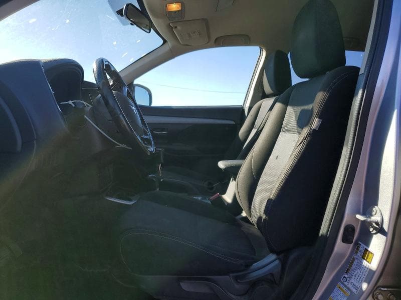 2018 MITSUBISHI OUTLANDER ES 7