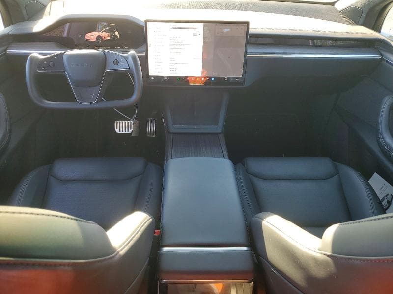 2022 TESLA MODEL X 8
