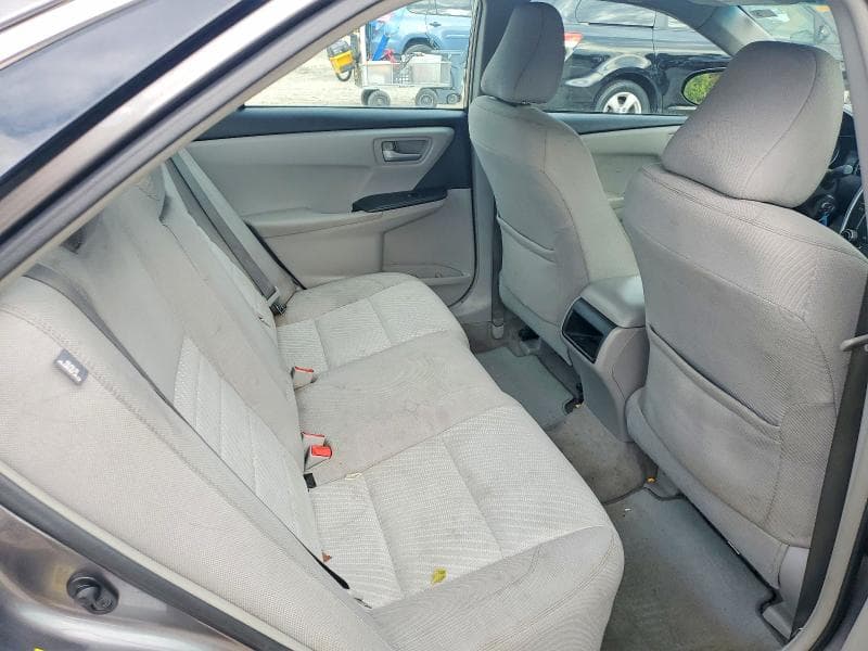 2017 TOYOTA CAMRY LE 10