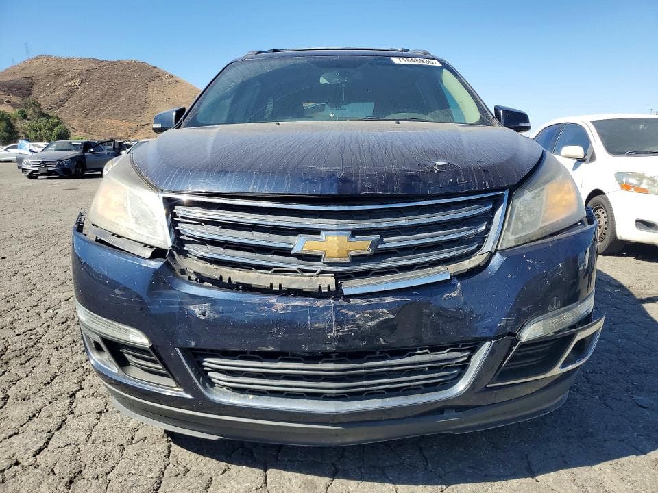 2017 CHEVROLET TRAVERSE LT 5
