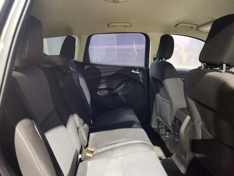 2018 FORD ESCAPE SE 11
